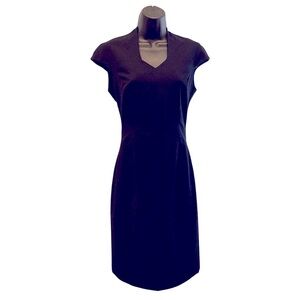 Reiss Womens dress size 4 black dressy or businesselegant professional quality